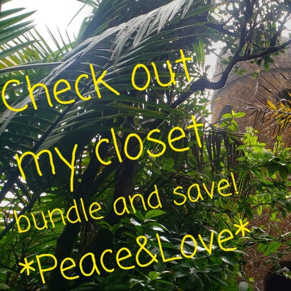 Pink Victoria Secret Camouflage Wrap Short Sleeve V Neck Shirt - Picture 6 of 6